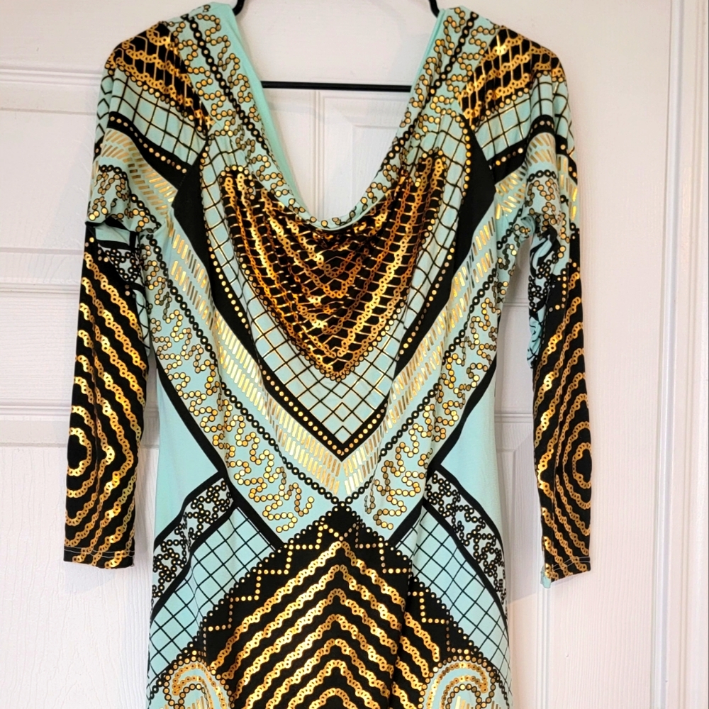 Nice dress for date night or wedding guest